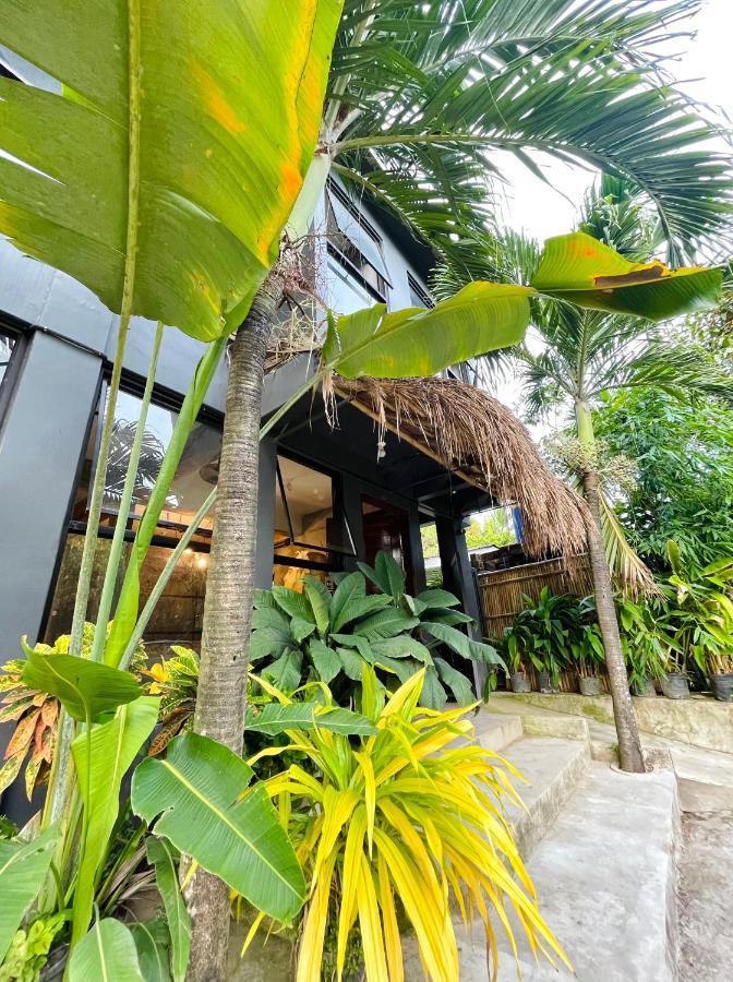 Dayon Hostel Coron Kültér fotó