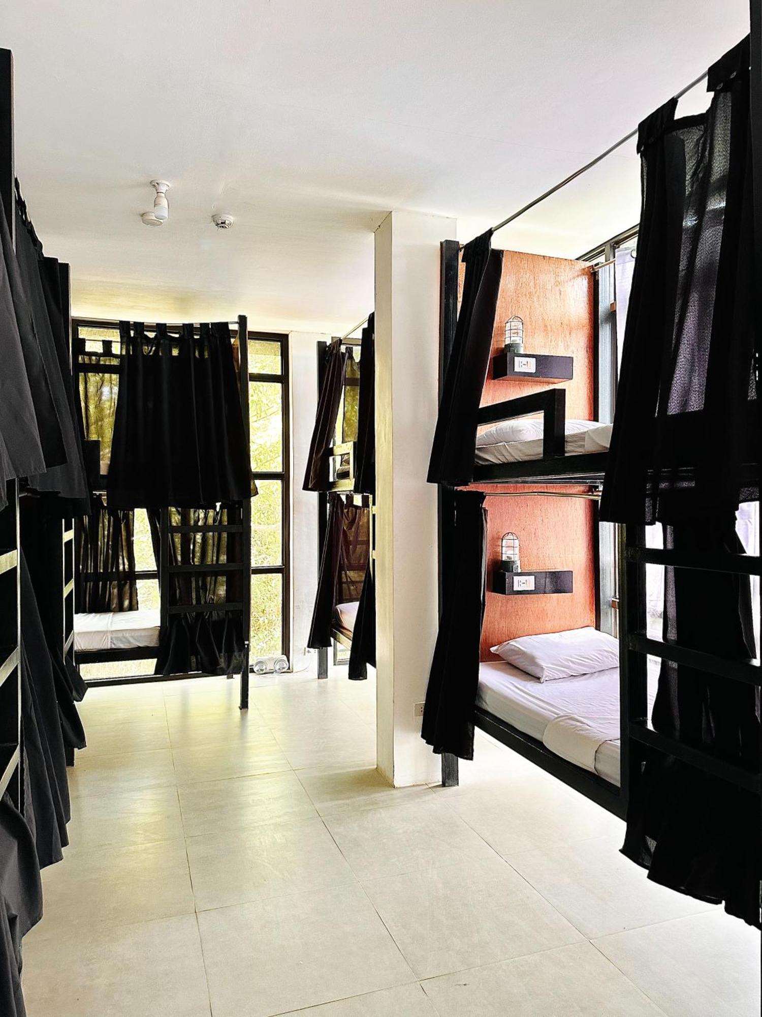Dayon Hostel Coron Kültér fotó