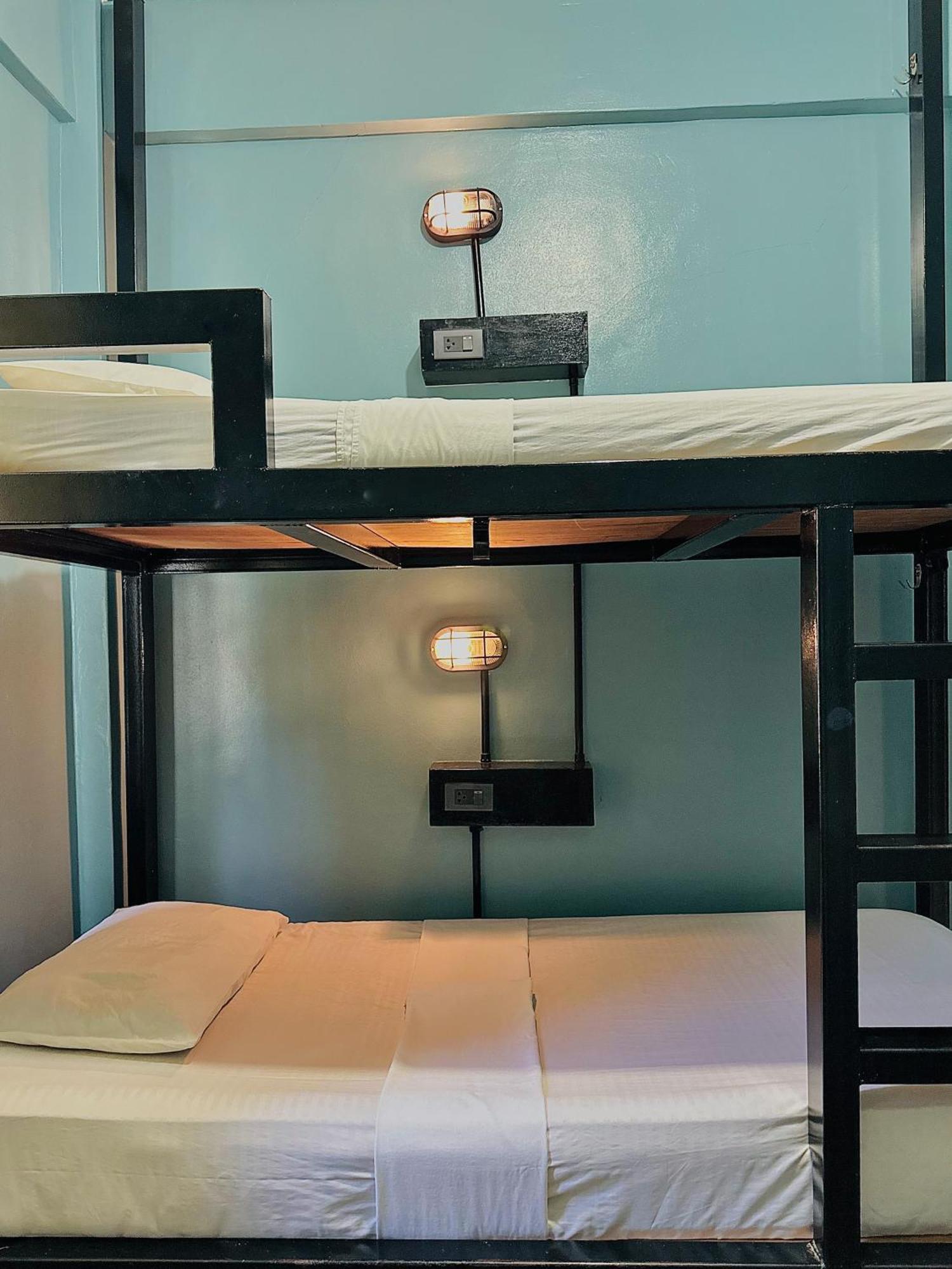 Dayon Hostel Coron Kültér fotó